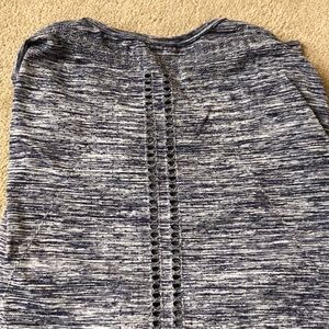 Long sleeve workout shirt